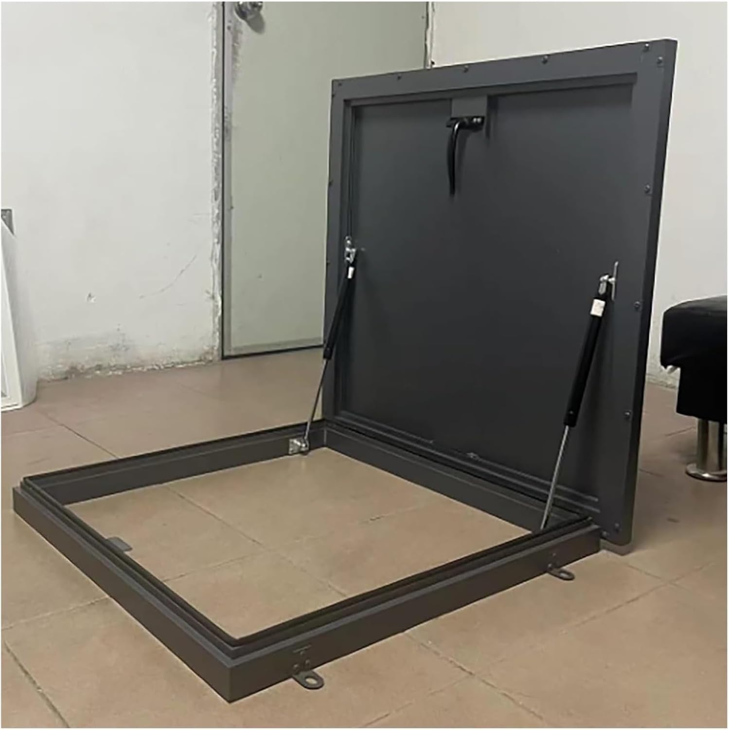 VUIKLCty Metal Attic Skylight Cover, Roof Hatch Cover, 90 ° Rotating Handle Lock, Manhole/cellar Exit Cover(95 * 95cm)