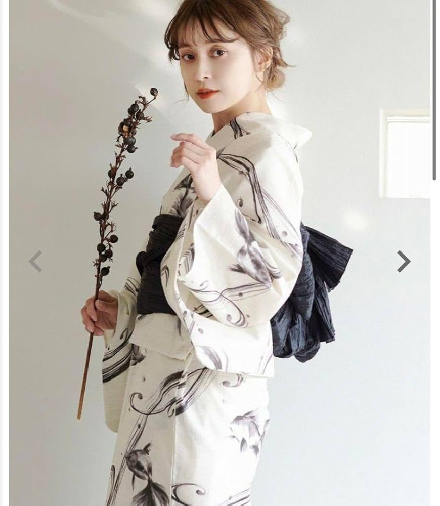 【 Dita 】　浴衣セット　京の凪金魚 Amazon.co.jp: dita 浴衣 京の凪金魚 : おもちゃ