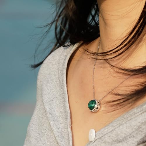 Miniatura 4 de Real Malachite Crystals Stone Necklace - Malachite Healing Crystal Energy Stone Pendant Set-in Luck Pattern on Back, Birthday Gifts Sterling Silver