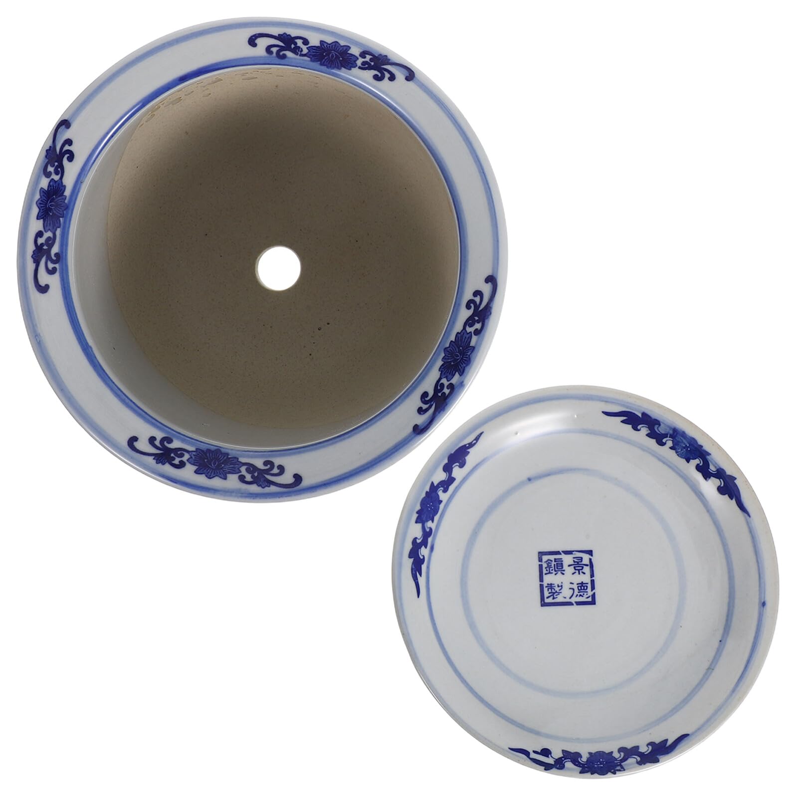 Pot en céramique bleue et blanche pour sublimer la décoration de votre salon