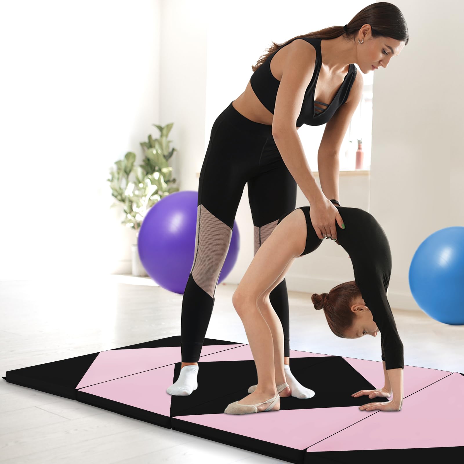 GOPLUS Colchoneta de Gimnasia Plegable, 240x117x5cm, Esterilla de Entrenamiento de Cuero Artificial con Asas de Transporte, Alfombra de Suelo para Fitness Yoga (Rosa + Negro)