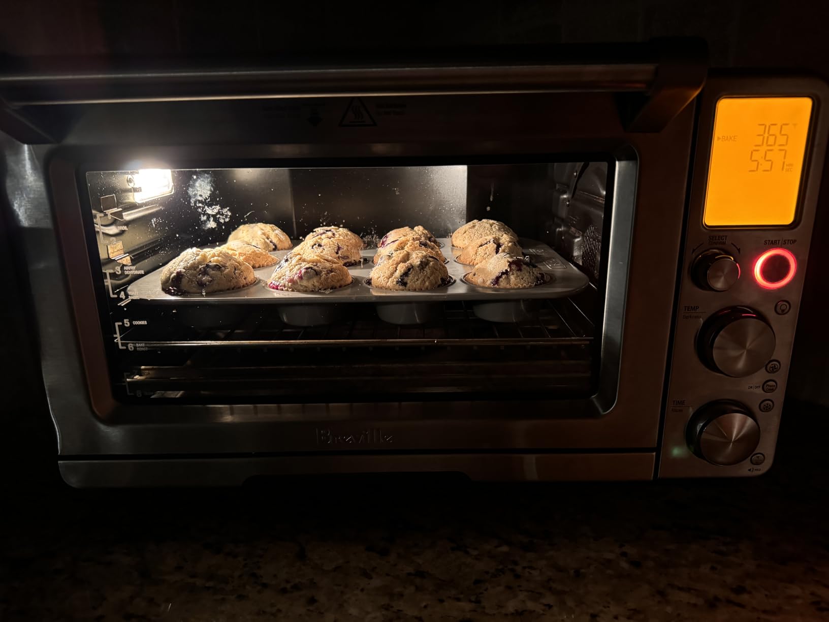 Excellent, highly versatile counter top oven, but long term longevity questionable