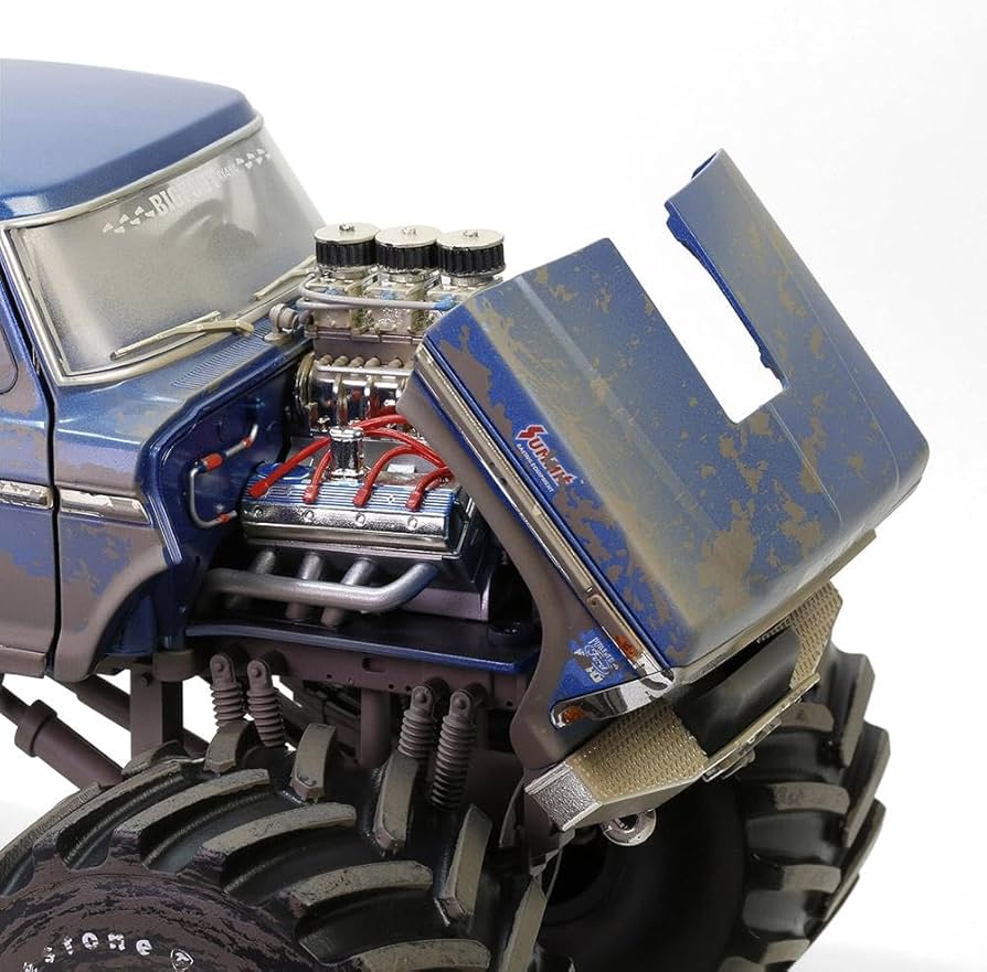 ビッグフット グリーンライト キングオブクランチ 1/18 ミニカー