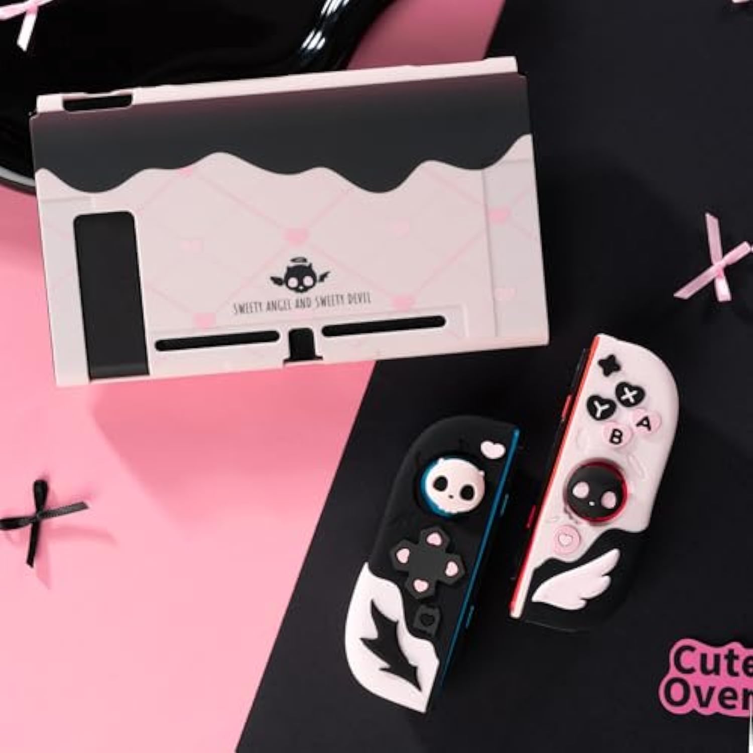 GeekShare Custodia Protettiva per Switch Custodia Slim Cover Morbida Custodia in Silicone Separata per Joycon con 2 Cappucci per Impugnatura per il Pollice, Teschio Sweetheart