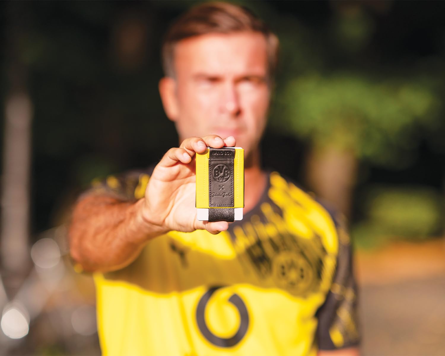 Jaimie Jacobs Borussia Dortmund X Nano Boy Mini Wallet BVB Fanartikel kleine Geldbörse aus Textil, Kartenetui für Herren und Damen (BVB Schwarzgelb)