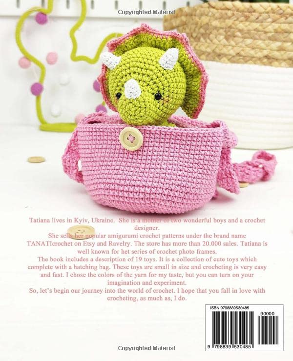 Miniatura 2 de Little friends in the hatching bag. Easy Amigurumi patterns. 19 crochet patterns. (Crochet book collections)