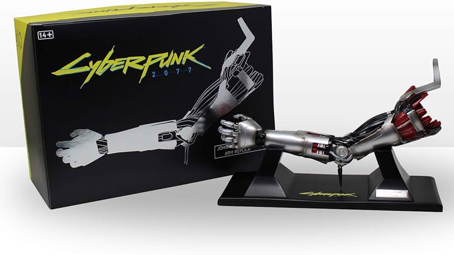 Amazon.com: NEAMEDIA THE CHARACTER COMPANY Replica 1/2 Arm Johnny