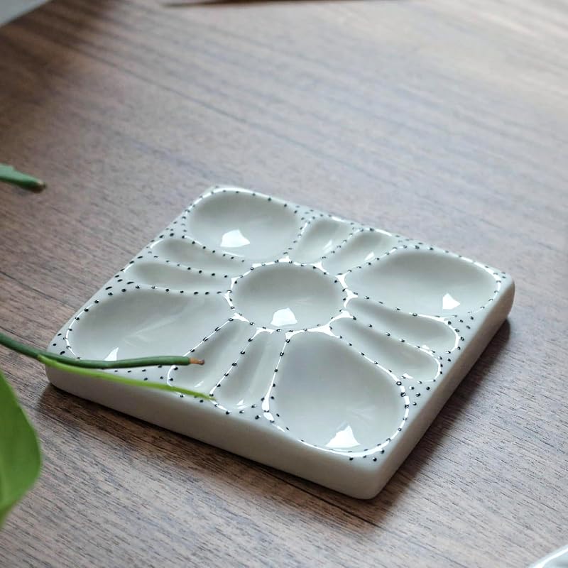 Image of Flower Ceramic Palette for Watercolor, Polka Dots & Bevel Groove Design | Porcelain Mixing Tray, Compact Nail Art Diamond Storage & Jewelry Plate, Makeup Eyeshadow Testing Palette, Painting Gift