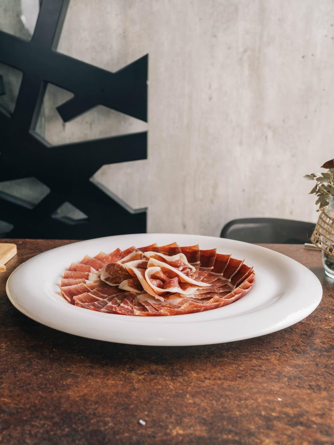 Jamón Duroc Gran Reserva Pieza Entera 8kg Quesada Carpio® | Curación Artesanal +18 Meses en Secadero | Sabor Gourmet Accesible | Ideal Regalos y Eventos