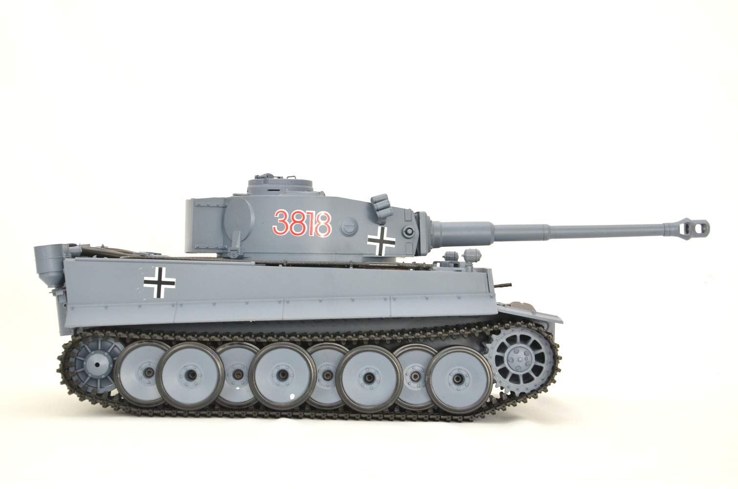 ES-TOYS Czołg zdalnie sterowany z funkcją strzelania German Tiger I Heng Long 1:16 dym i dźwięk + stalowa przekładnia, 2,4 GHz - V7.0 Upgrade Edition