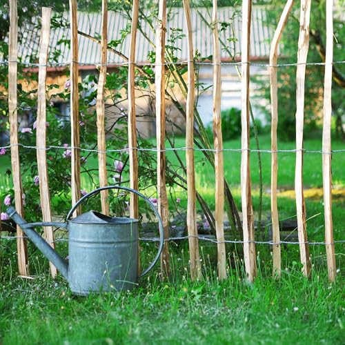 BOGATECO Staketenzaun Haselnuss Kastanie | Holz-Zaun 80 cm Hoch & 500 cm Lang | Lattennabstand 4-5 cm | Perfekt als Gartenzaun | Zaun Garten Steckzaun Holzzaun | Langlebige