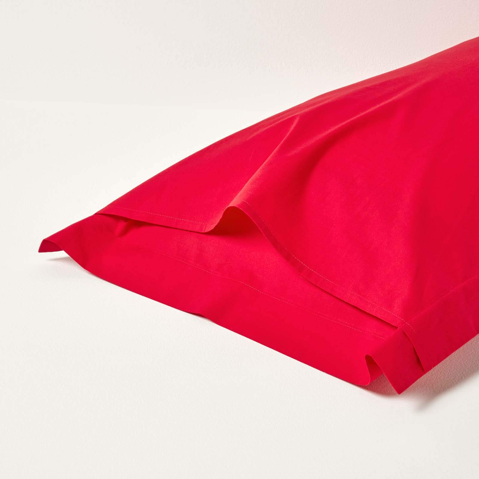 HOMESCAPES Red Pure Egyptian Cotton Oxford Pillowcase Standard Size 200 TC 400 Thread Count Percale Equivalent Pillow Case - Image 3