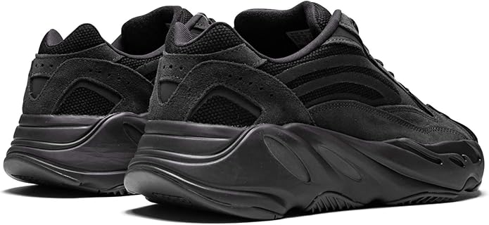 yeezy boost 700 vanta