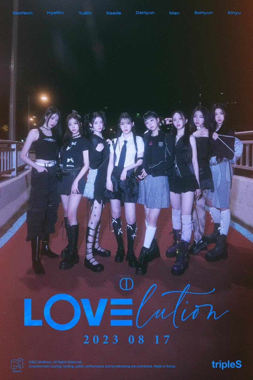 tripleS カエデ LOVElution サノク サイン ポラ tripleS カエデ LOVElution サノク サイン ポラ tripleS LOVElution