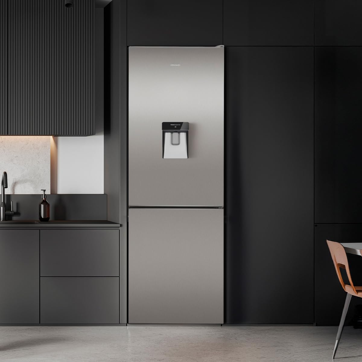 Cecotec Frigorifero Combinato con Dispenser Acqua 322L Bolero CoolMarket Combi 322i WD Inox D. Altezza 185,5cm, Larghezza 59,5cm, Tecnologia Multi Airflow, HumidityFlex HUB, LED Interno