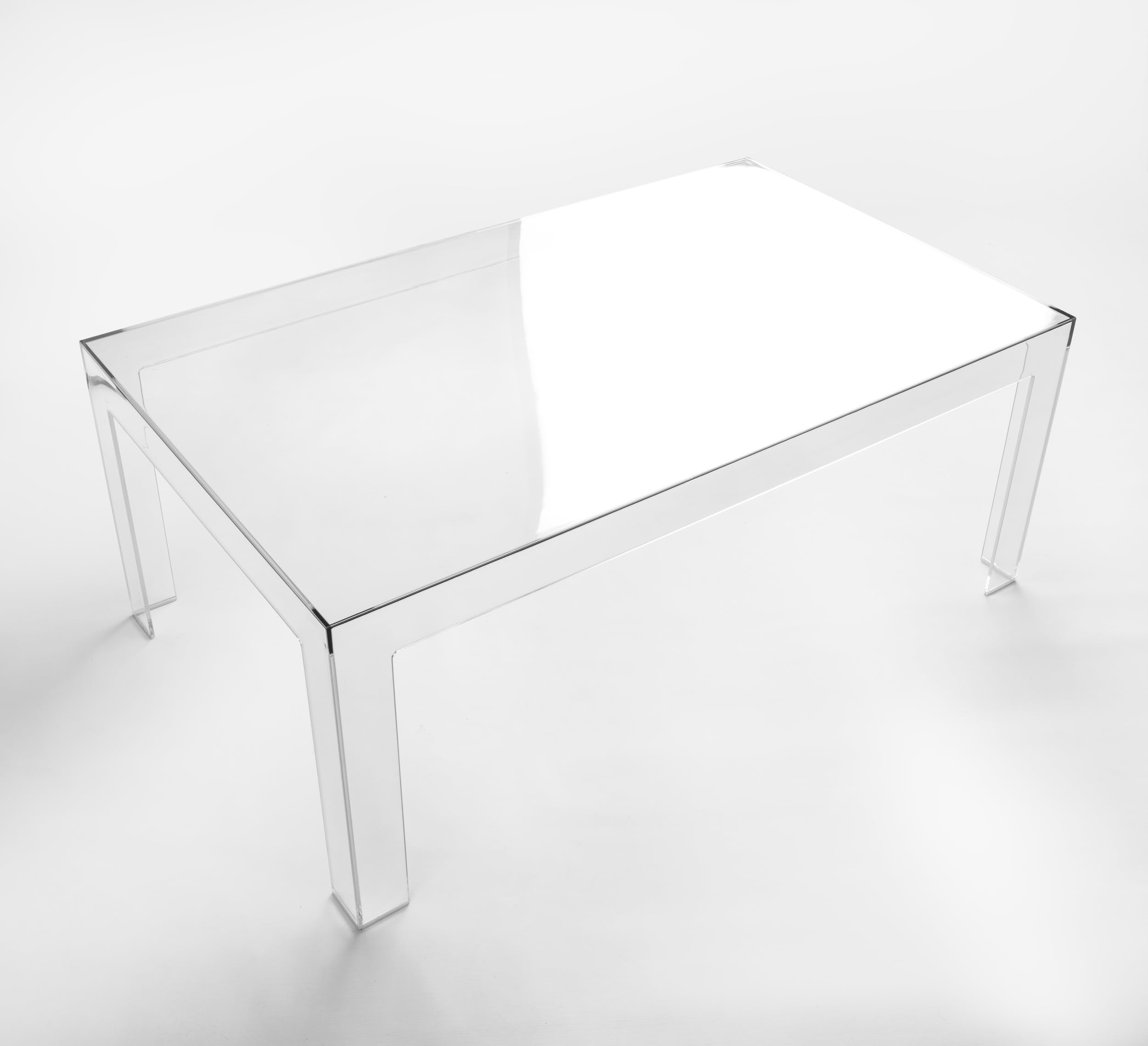 Tavolino da salotto trasparente in policarbonato monoblocco, design moderno, Made in Italy.