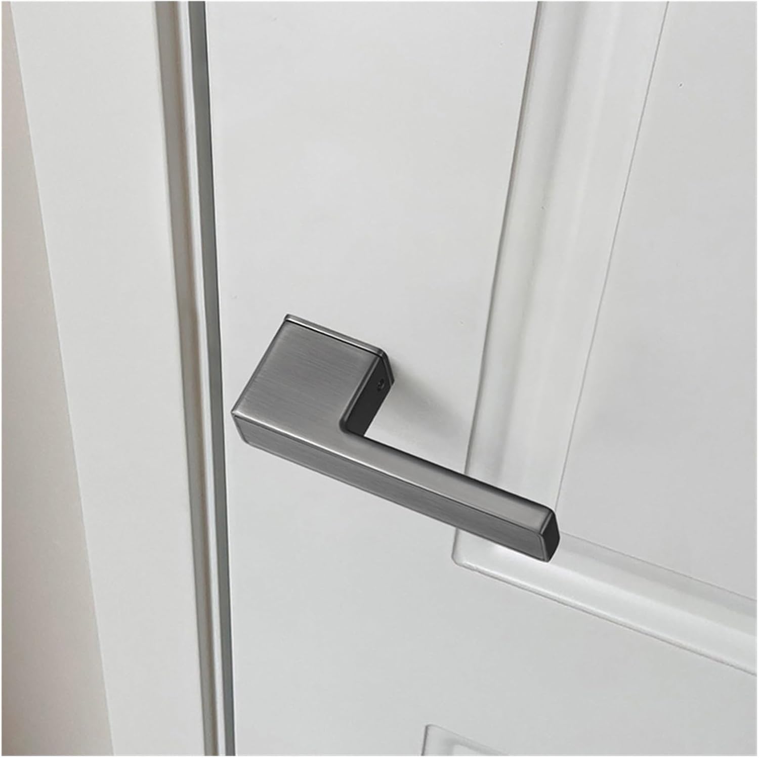 Italian Minimalist Interior Bedroom Modern Minimalist Door Handle Silent Magnetic Door Lock Household Door Lock(Black 35-50mm)