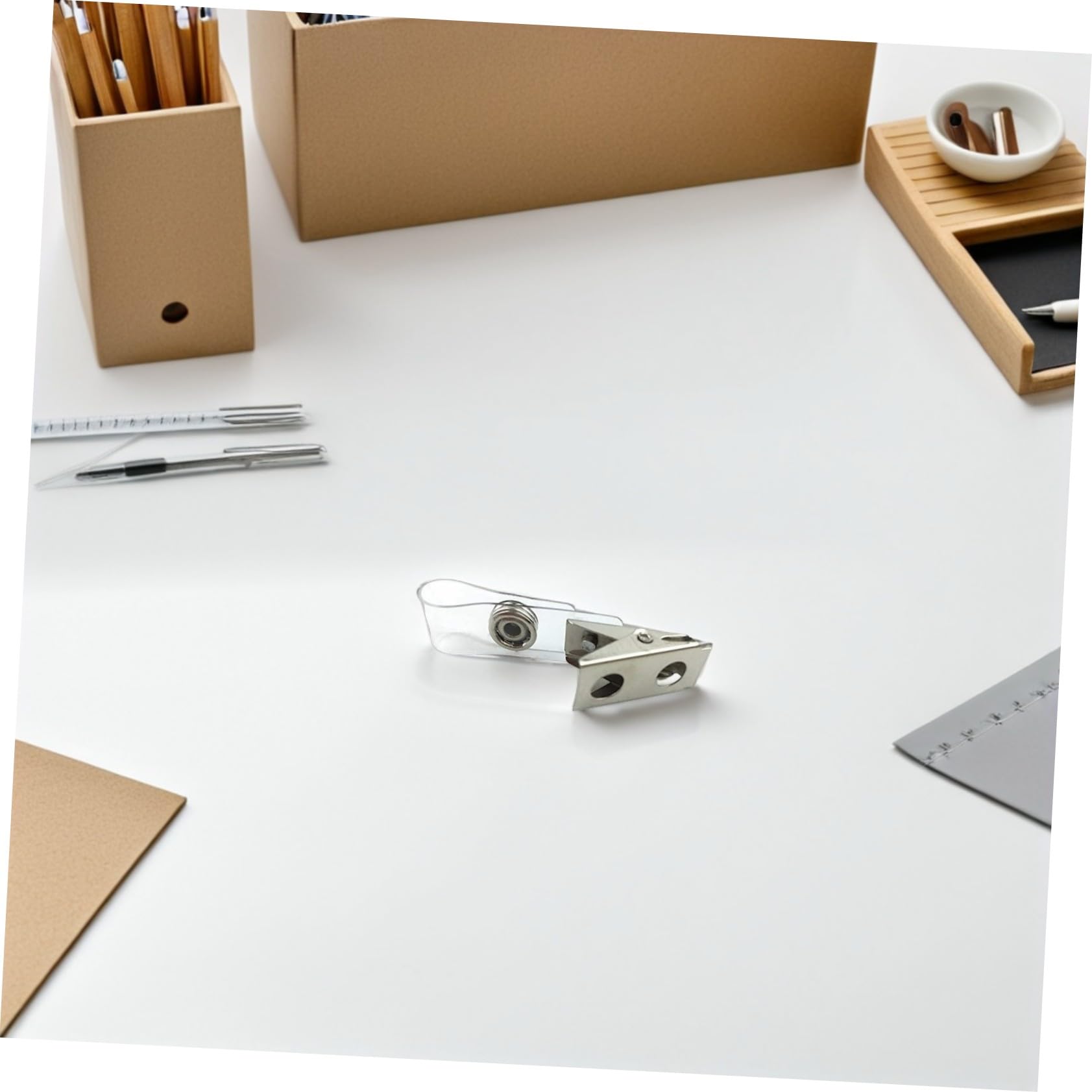 VILLCASE 250pièces Clip Métal pour Badge avec Sangle Clips Métal pour Étiquette Nominative pour Carte Identité Porte-badges Légers pour Événement Professionnel et Usage Quotidien