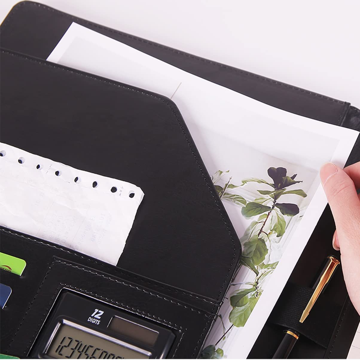 Teczka konferencyjna Organizer na dokumenty， Teczka A4 z schowkiem i miejscem do przechowywania, teczka do pisania ze sztucznej skóry z schowkiem konferencyjnym(Svart,No calculatorMemo pad*5)