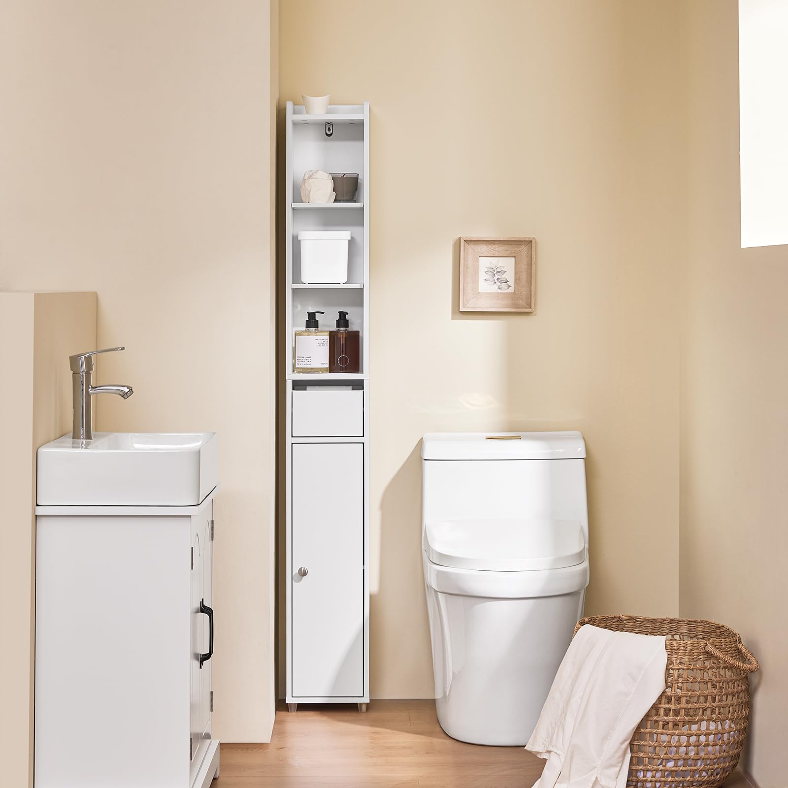 SoBuy BZR34-K-W szafka łazienkowa, wąska, wysoka szafka łazienkowa z drzwiami i szufladą, regał apteczny, stojący, regał wnękowy do łazienki, małych pomieszczeń, 20 x 20 x 145 cm
