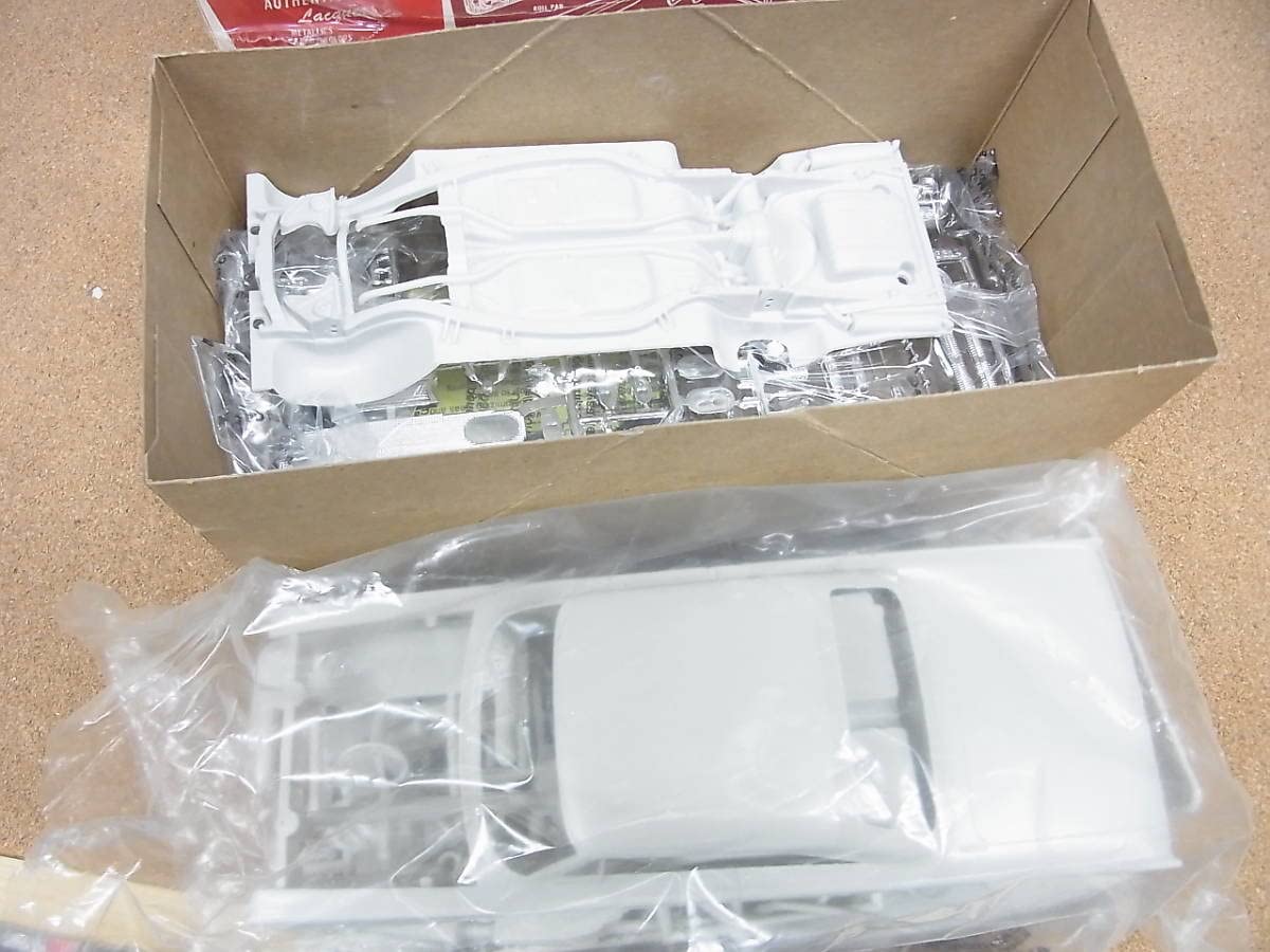 Amazon | 未組立AMT 64 マーキュリー 1/25 Mercury Marauder Fastback 
