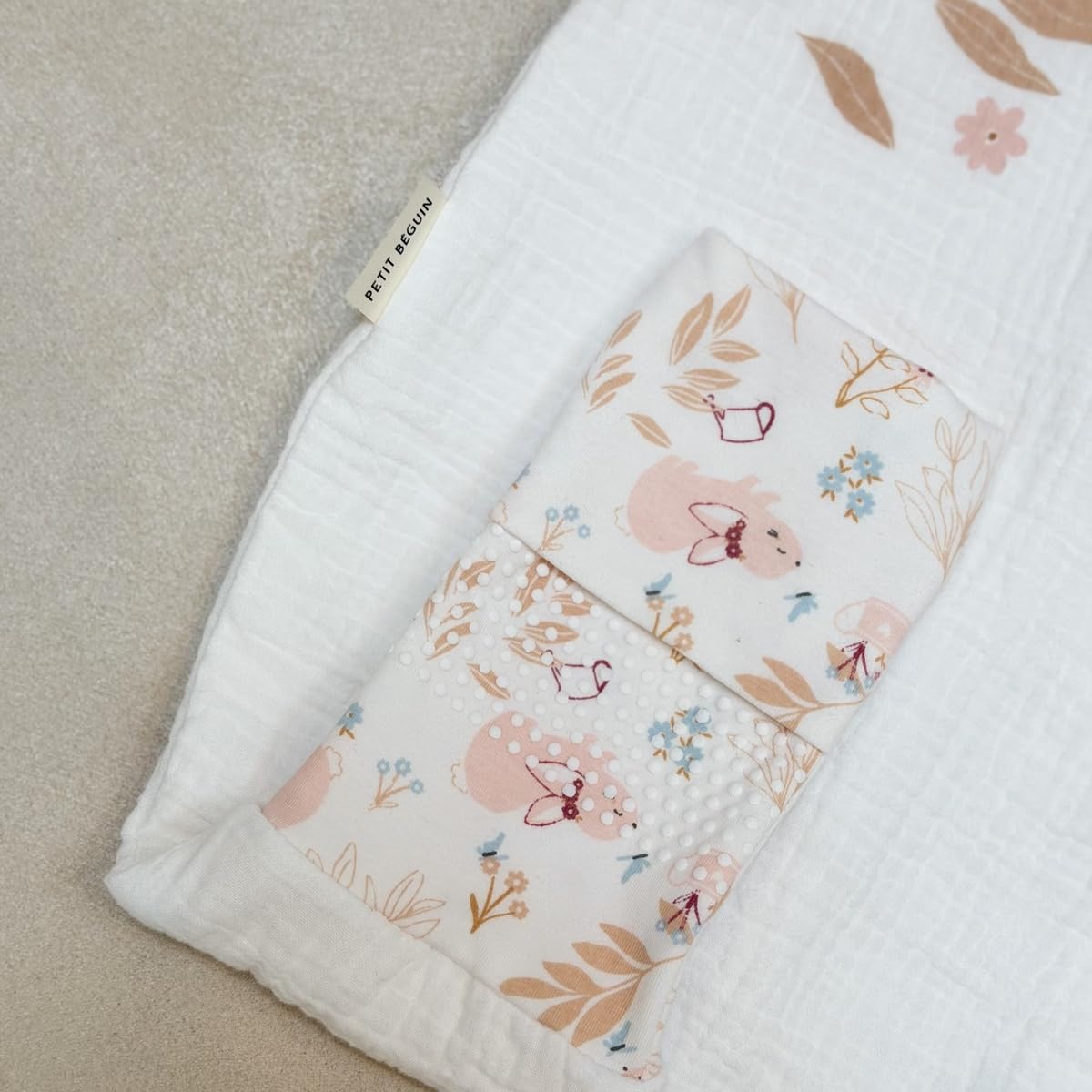 Petit Béguin - Turbulette TOG 0,5 en gaze de coton avec pieds retroussables Praline