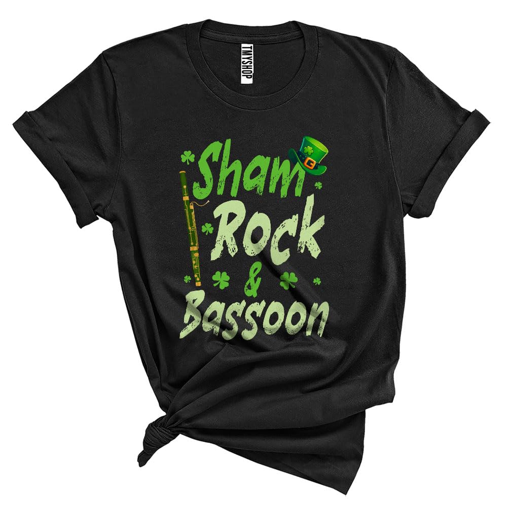 Shamrock and Bassoon, Wonderful St. Patrick's Day Musical Instruments Player, Family Group Unisex T-Shirt