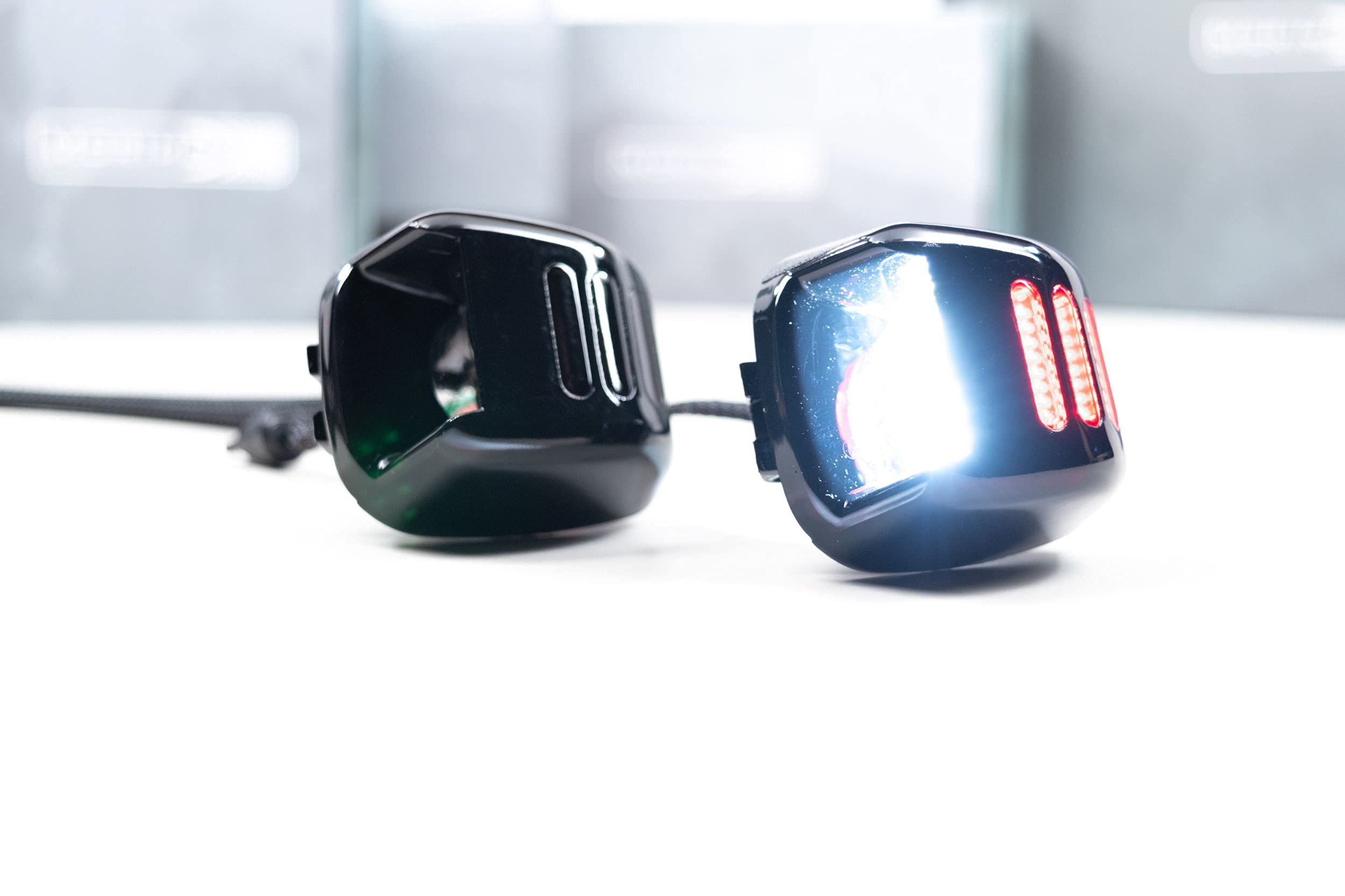 Amazon.com: Morimoto XB Mirror Puddle Lights, Black Housing