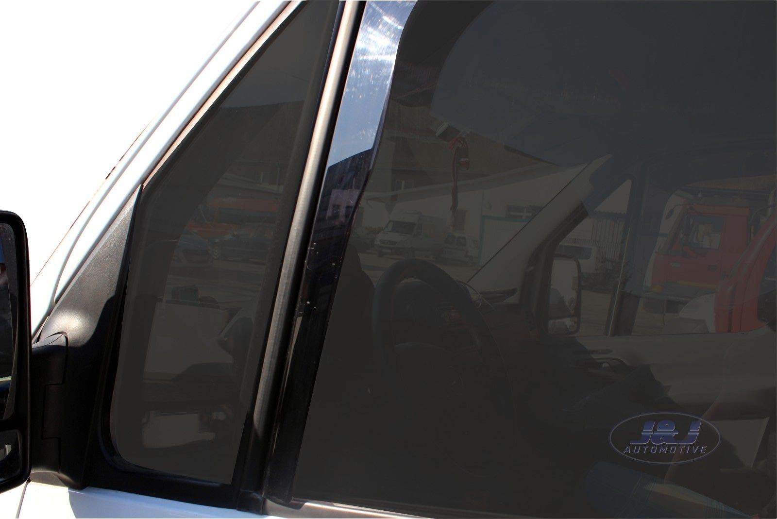 J&J AUTOMOTIVE Windabweiser passend für Mercedes Sprinter W906 2006-2018 2tlg, Heko Regenabweiser Vorne Getönt Dunkel Passform