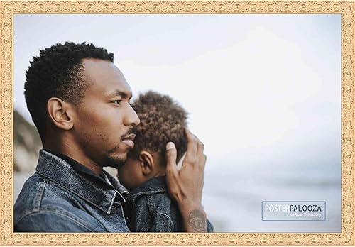 Poster Palooza Marco completo de madera ornamentada dorada de 9.5 x 13 pulgadas con acrílico UV, respaldo de tablero de espuma y herrajes