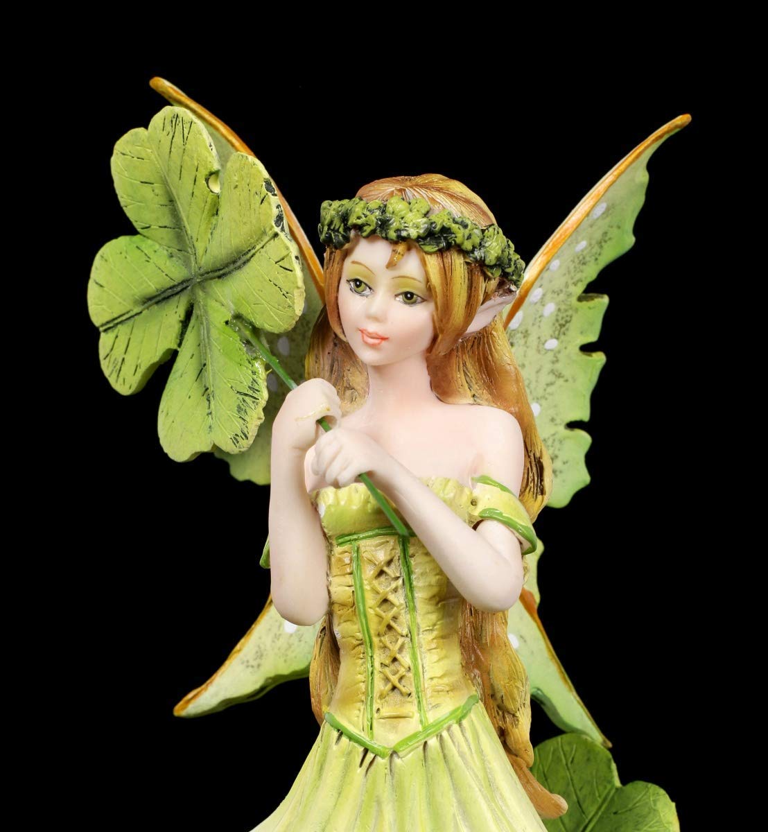 Figuren Shop GmbH Elfen Figur - Tanja mit vierblättrigen Kleeblatt | Skulptur, Statue, Fee, Deko-Figur, Deko-Artikel, H 19 cm