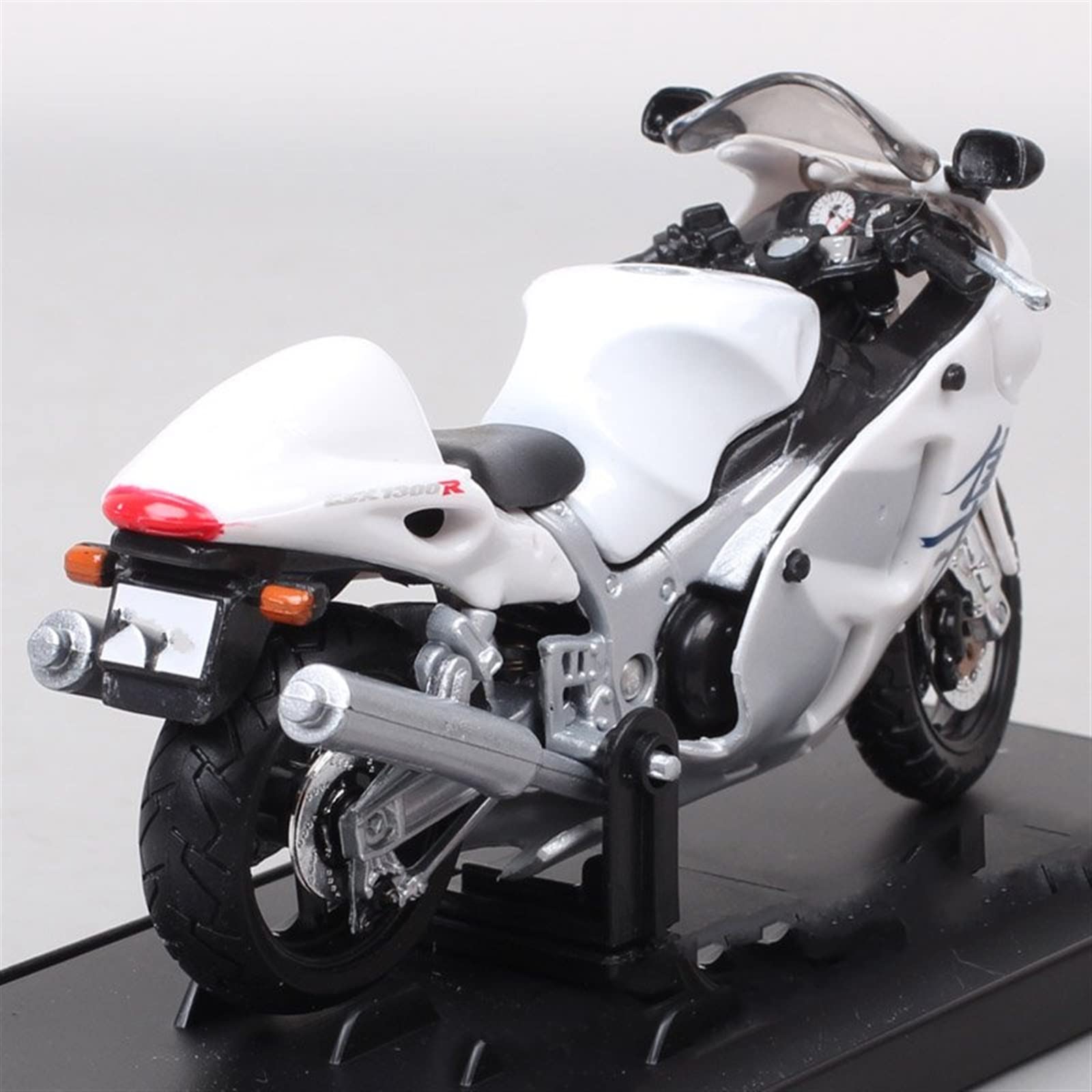 SUZUKI GSX 1300R 1:12 隼 ハヤブサ限定版 ホワイト Amazon | 1/12スケール SUZUKI GSX1300R ホワイト 白色 ハヤブサ