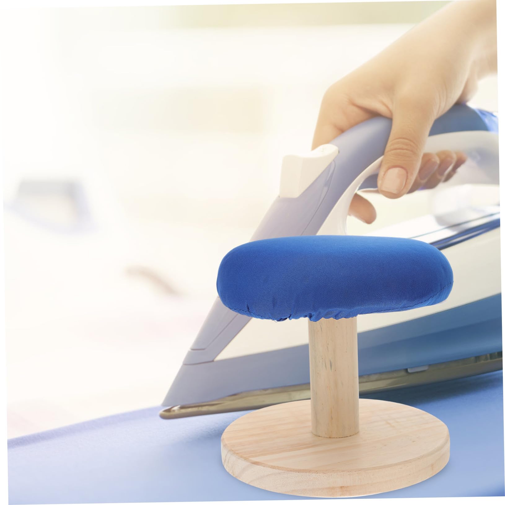 TOYANDONA Asse Da Stiro Curvo in Legno e Tessuto, Sgabello Rotondo Da Stiro Per Uso Domestico, Resistente Alle Alte Temperature, Supporto Stabile Salvaspazio Per Stiratura Di Polsini e Colletti
