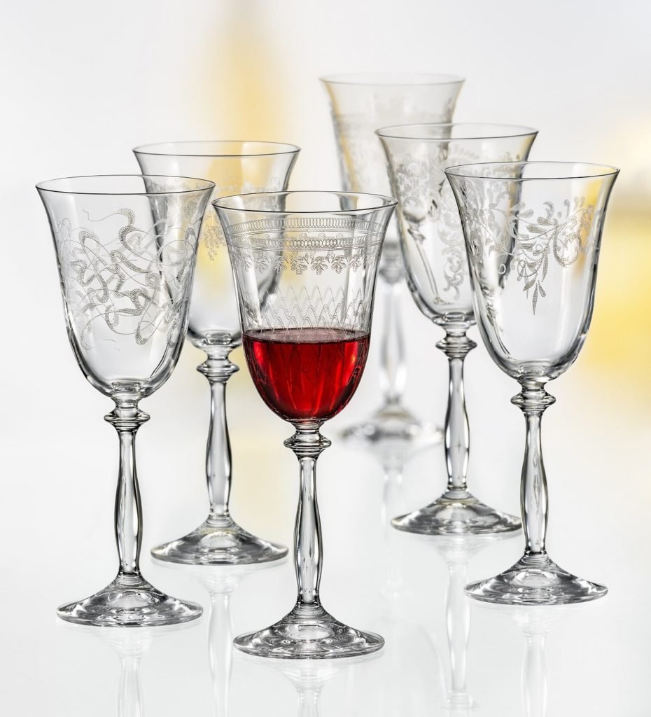 Bohemia Kristall Gläser - Royal - 6 er Set- mit verschieden Ornamenten (Rotweingläser 6 x 350 ml)