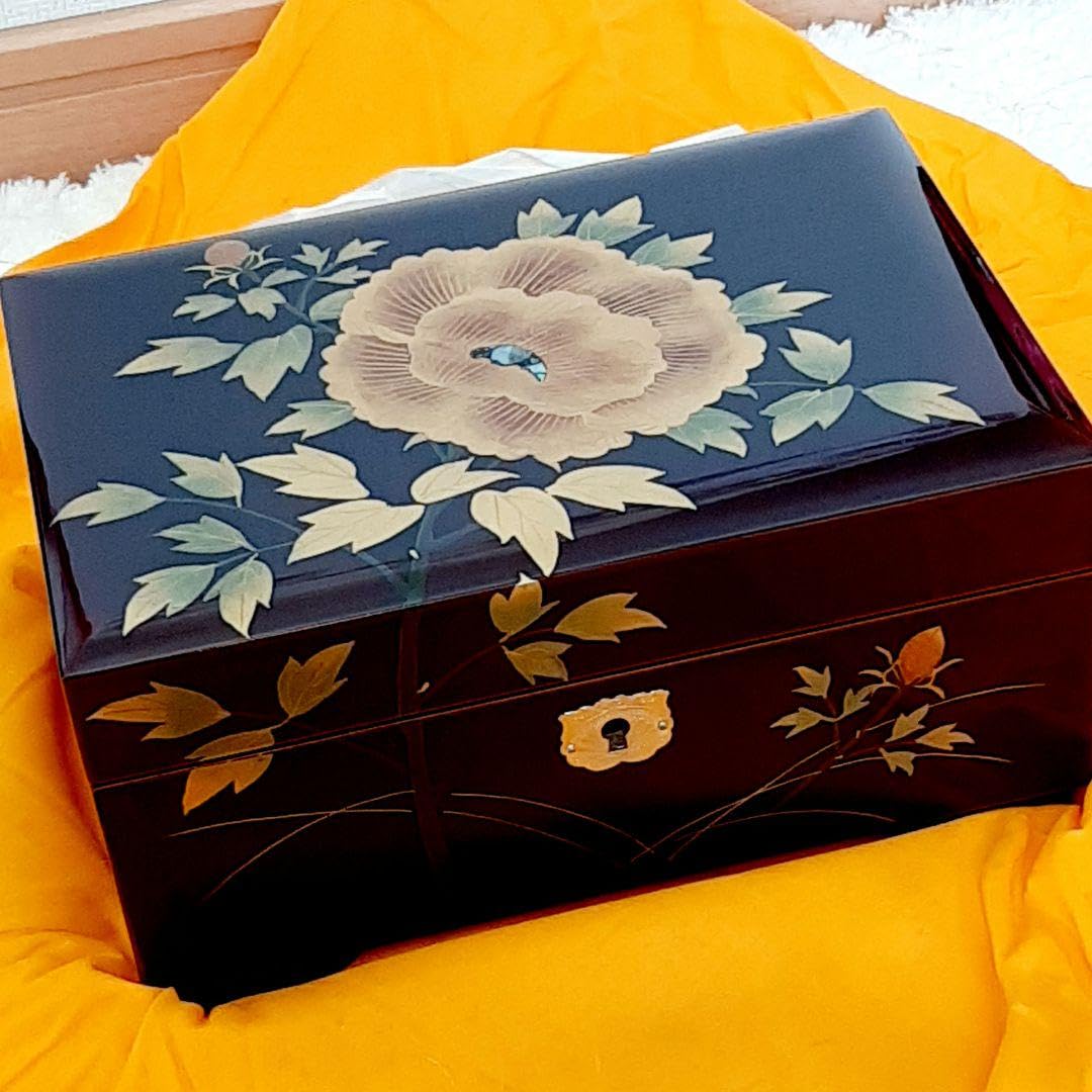 Amazon | 木曽漆器 城取うるし工芸 高級宝石箱 オルゴール 鍵 鏡