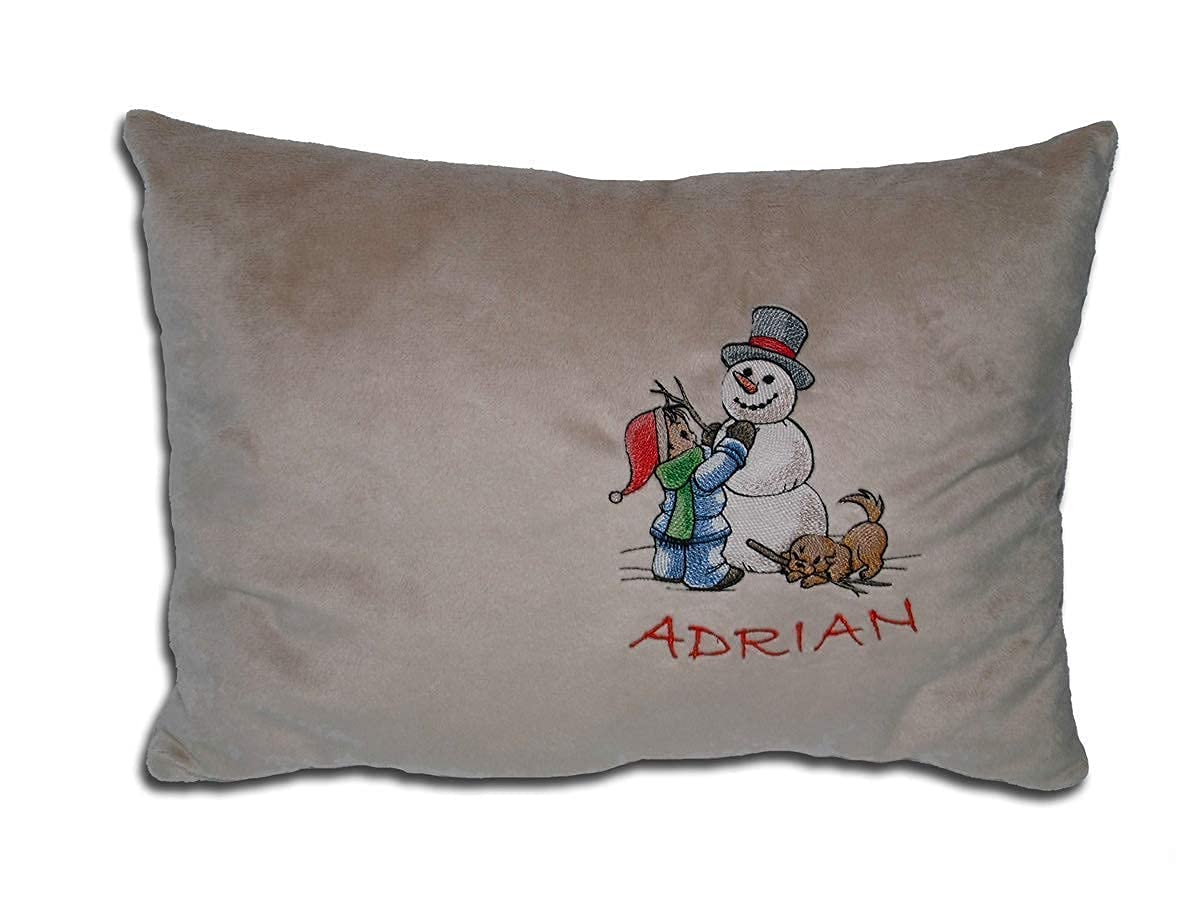 Besticktes Kinderkissen mit niedlichen winterlichen Kindermotiven