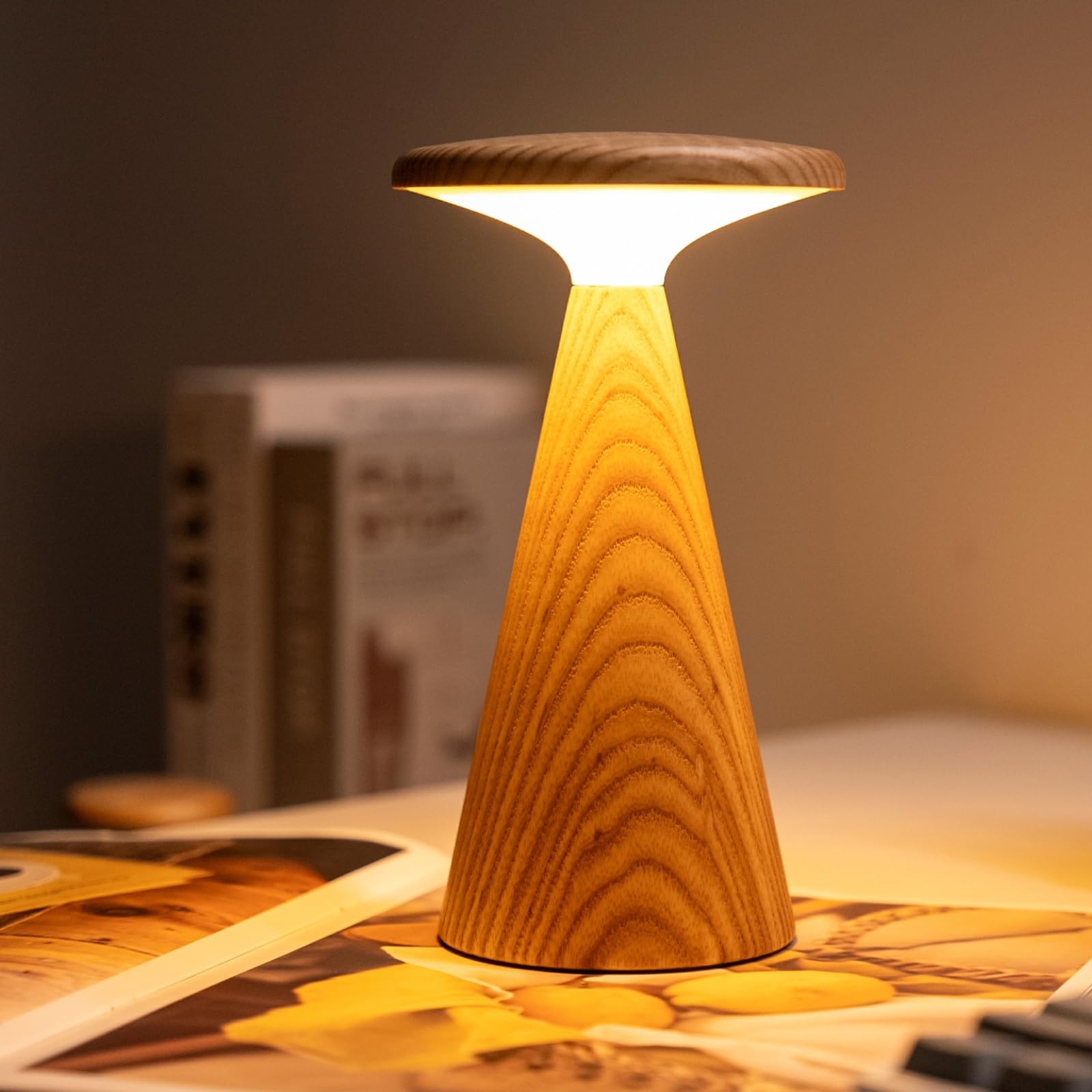 Gingko Design Sylva - Lámpara de mesa grande, color ceniza blanca, moderna lámpara de madera con acabado de grano natural, iluminación ambiental suave para sala de estar, dormitorio u oficina