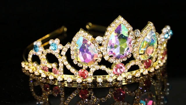 FUNLMO Pretty Rapunzel Tiara Aurora Borealis Stone Sparkly
