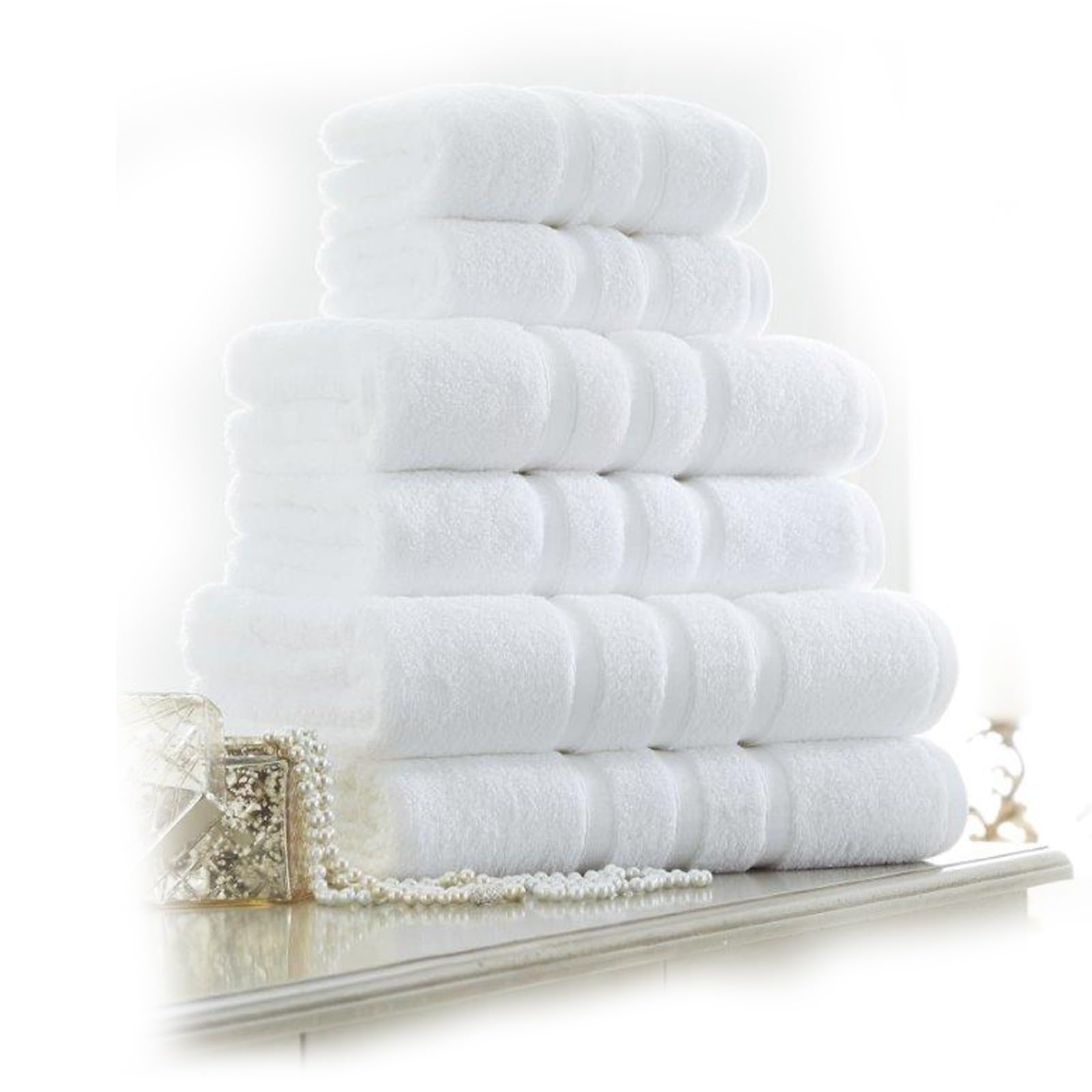 FAIRWAYUK 4 Pack Hand Towels for Bathroom - Ultra Soft 100% Egyptian Cotton, Highly Absorbent 550 GSM, Extra Large Thick Hand Towels, 50x80cm, Hotel & Spa Quality Towels, White