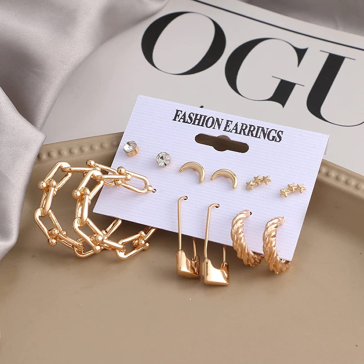 AAA AD Heart Round Stud Earrings (Design 22)