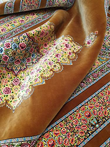 Orientteppich aus 100 Prozent Naturseide, 17010