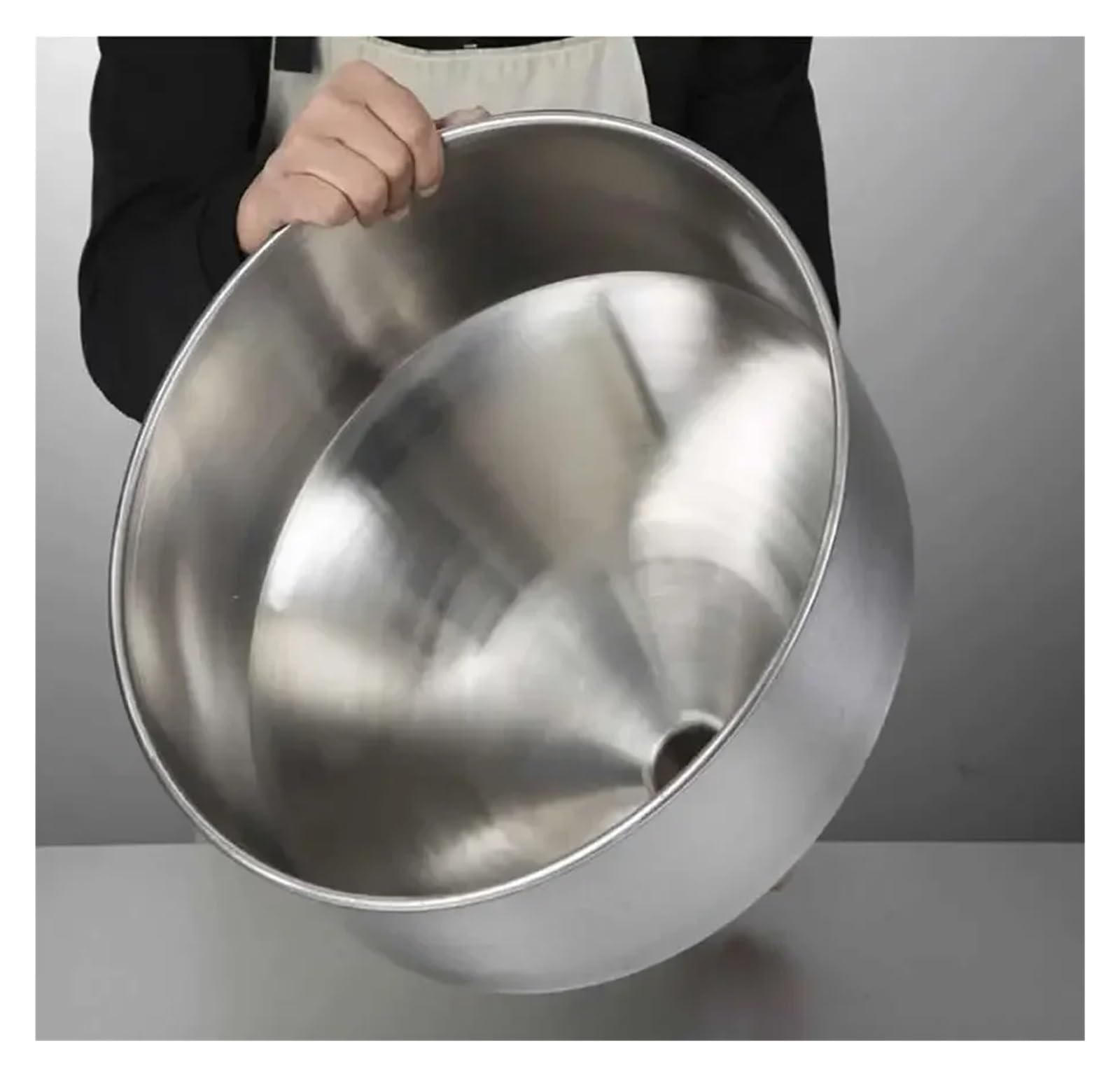 Großer 60 cm Edelstahl-Trichter mit 70 l Fassungsvermögen für Lebensmittelmaschinen, verdickte Zylinderfüllmaschine Trichter
