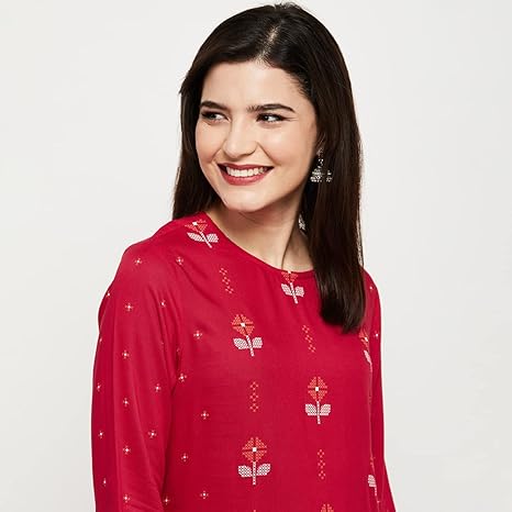 Max Women's Rayon Straight Fit Straight Printed Three-Quarter Sleeves Kurta - Image 3