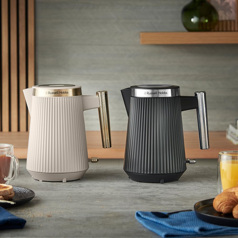 Russell Hobbs Bouilloire électrique 1,7L 2400 W Brontë beige mat 26751-70