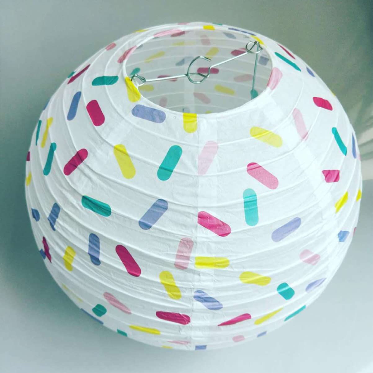 HOMSFOU 9stücke Papierlaternen Dekorative Hängeleuchten Für Feste Hochzeiten Und Partys Weiß Blau Dunkelpink Für Kinderzimmer Und Innen Sowie Außendekoration