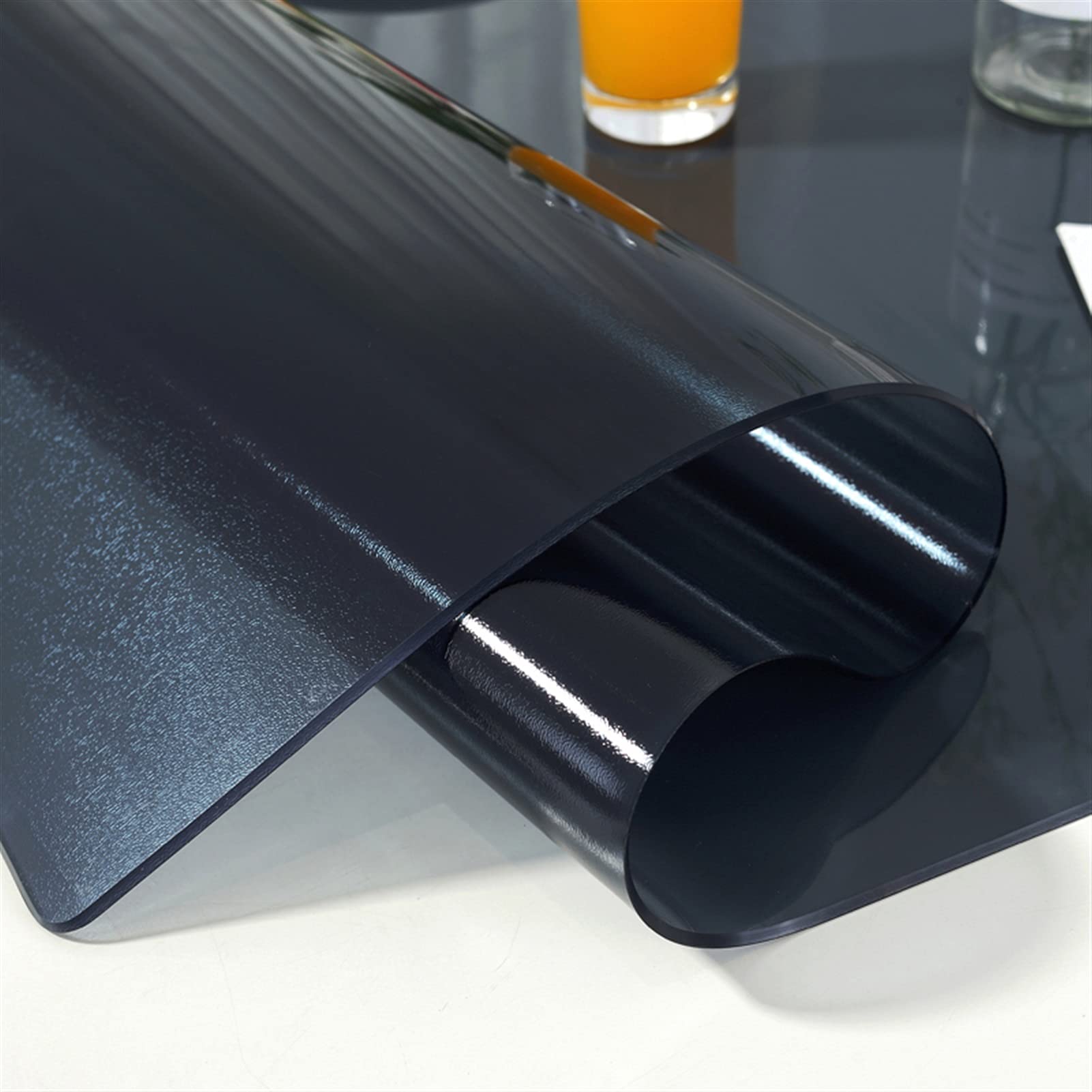 QBYRSSS Transparent Table Cover Protector Transparent Plastic Tablecloth 1. 0mm Round PVC Tablecloth Waterproof Oilproof able Cover Glass Soft Cloth Table Wipeable Protector(Nero,140cm)