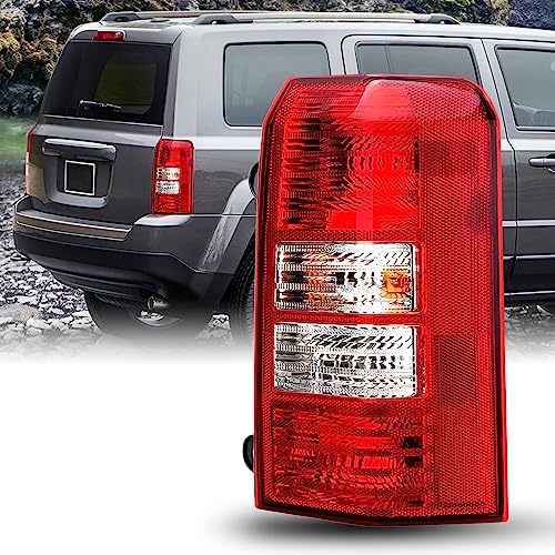 AUTOONE Tail Light Assembly Rear Lamps with Bulbs