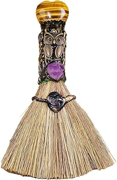 Natural Crystal Witch Altar Broom Mini Witch Broom Small Wicca Ritual Handmade Broomstick for Home Car Halloween Decoration