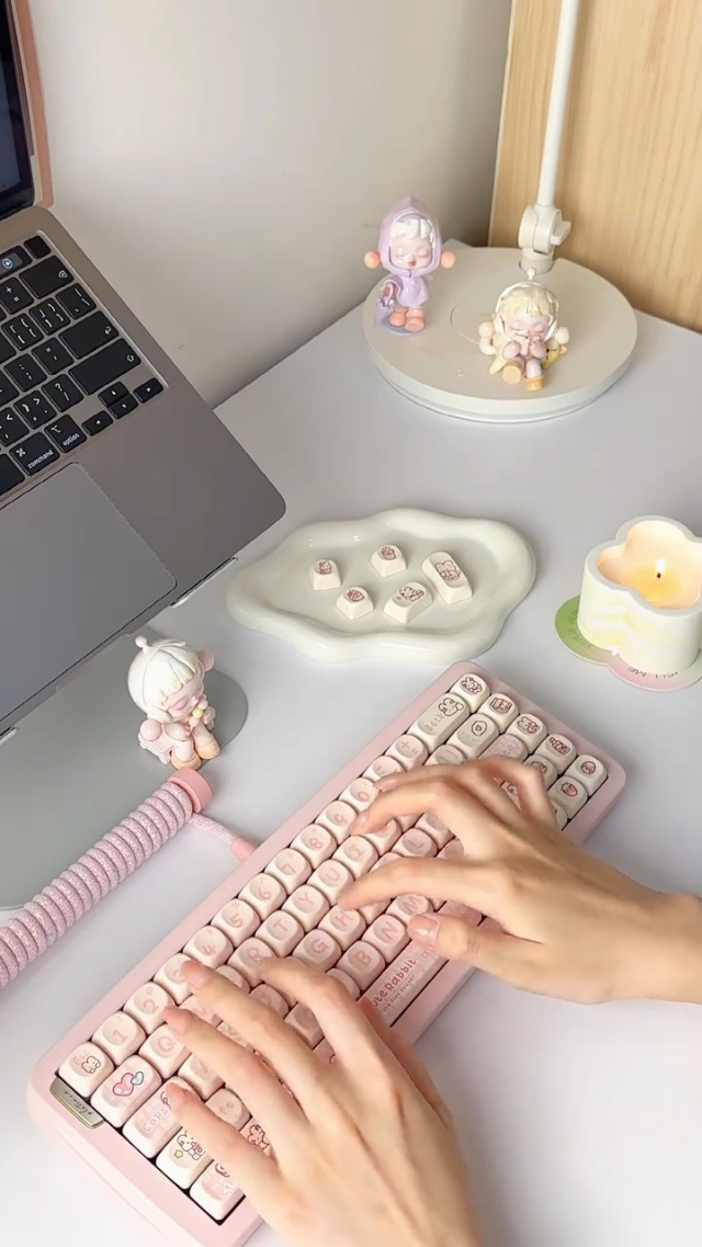 Amazon.com: JOLINTAL Cute PBT 144-Key Pink Gaming Keycaps Set MOA