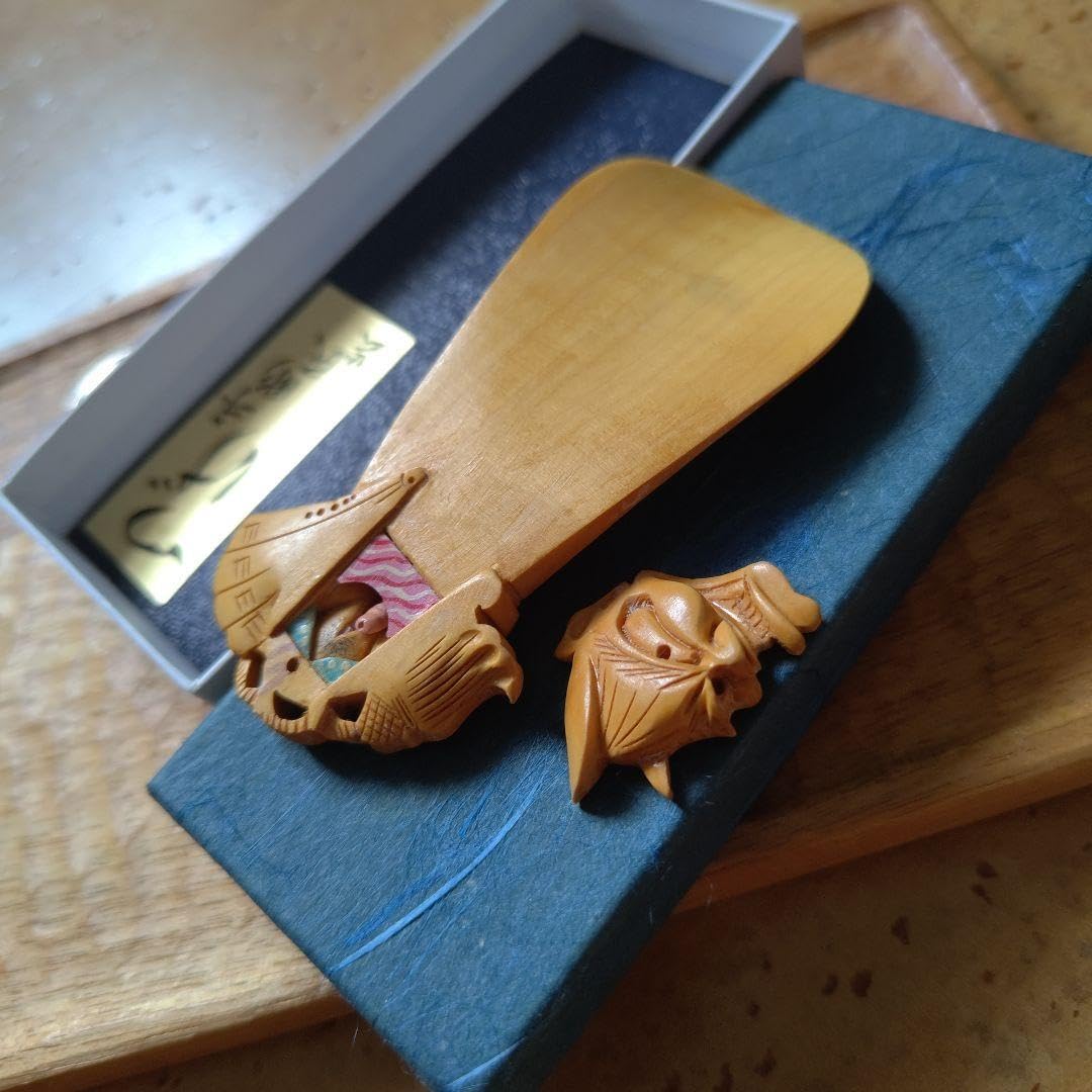 珍宝古物骨董品希少銘品本つげ柘植隠し春画彫刻細工からくり般若面